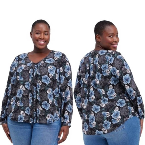 torrid Tops - NWT Torrid Georgette Pintuck Floral Skulls Button Front Blouse 3X/22-24